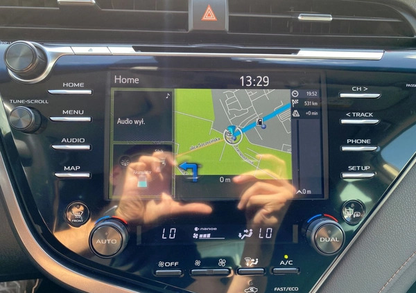 Toyota Camry cena 99850 przebieg: 159103, rok produkcji 2019 z Gołdap małe 379